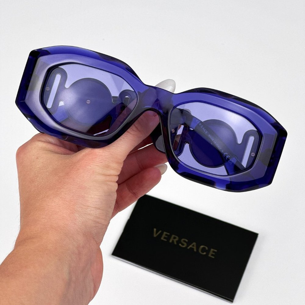 Versace VE4425U MAXI MEDUSA BIGGIE 54191A Sunglasses Purple Transparent Unisex